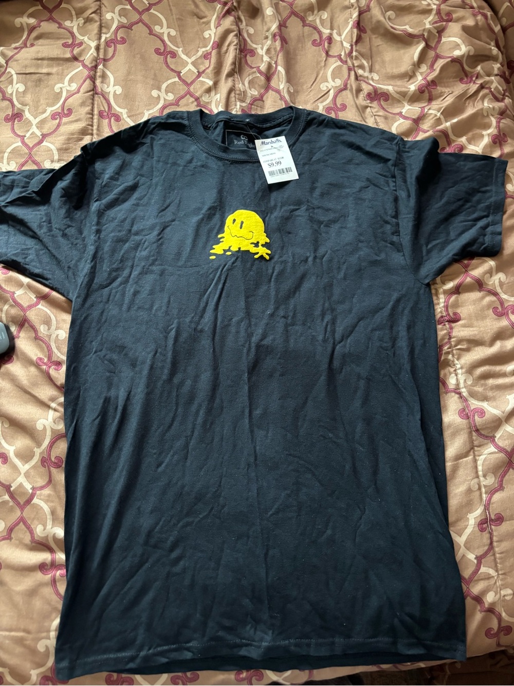 Red eight shirt